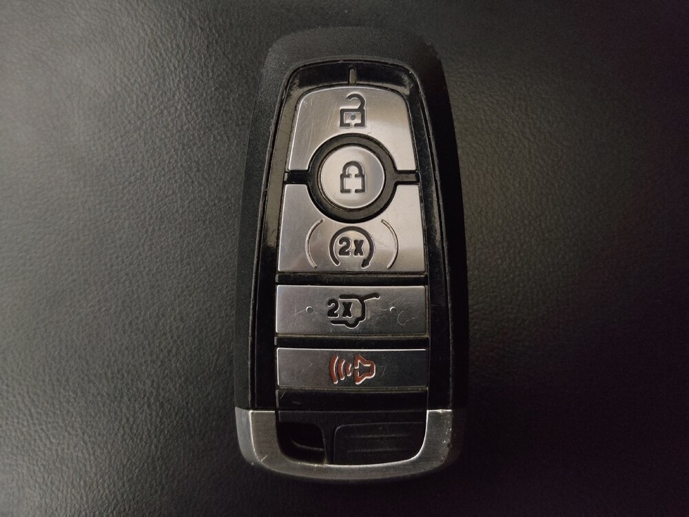 2021 Ford Explorer in Houston, TX 77034 - 18092776 32