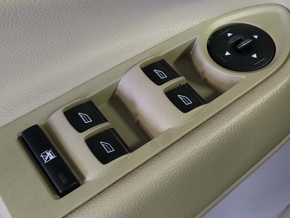 2017 Ford Escape in Houston, TX 77034 - 18092778 27