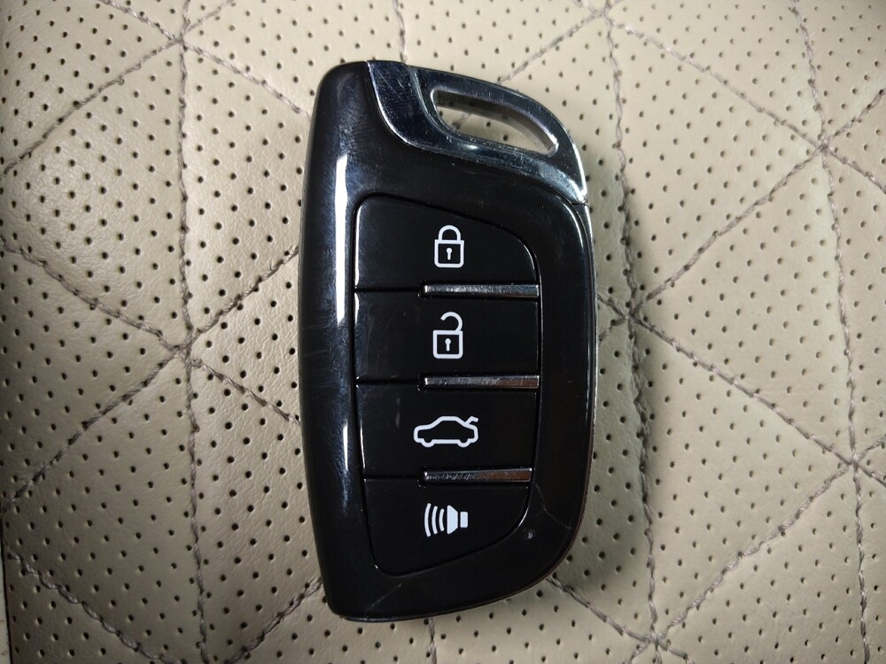 2020 Nissan Murano in Houston, TX 77074 - 18092780 32