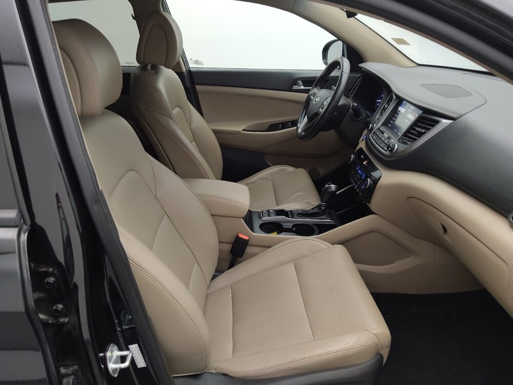 2017 Hyundai Tucson in Houston, TX 77074 - 18092782 21
