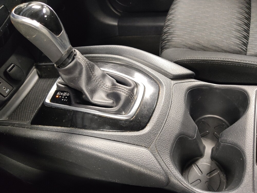 2017 Nissan Rogue in Live Oak, TX 78233 - 18092784 26