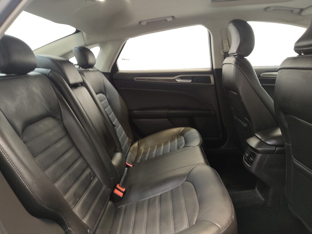 2016 Ford Fusion in Fairfield, OH 45014 - 18092785 19