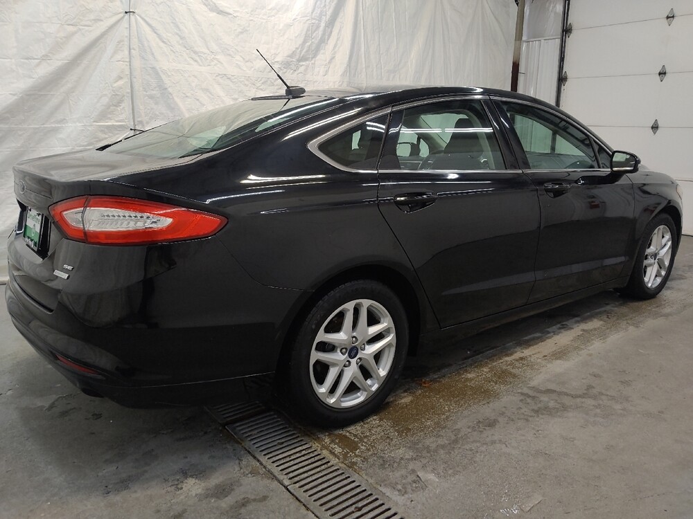 2016 Ford Fusion in Fairfield, OH 45014 - 18092785 10