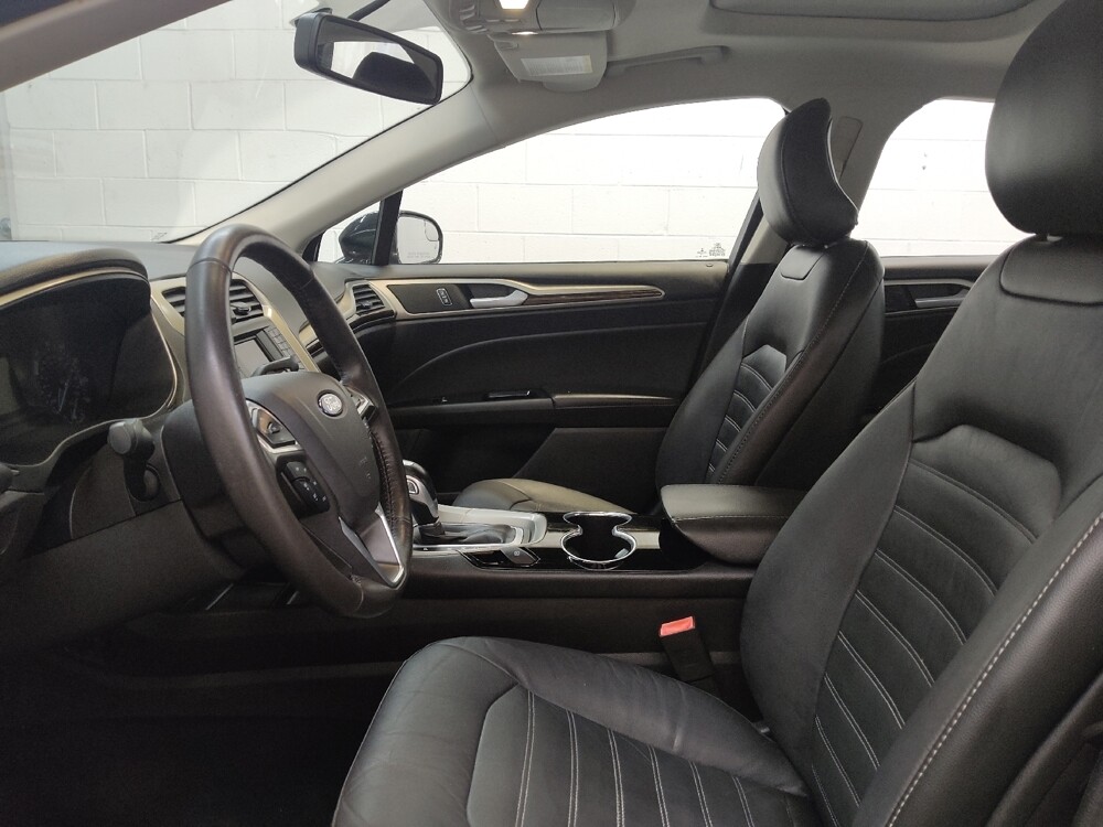 2016 Ford Fusion in Fairfield, OH 45014 - 18092785 17