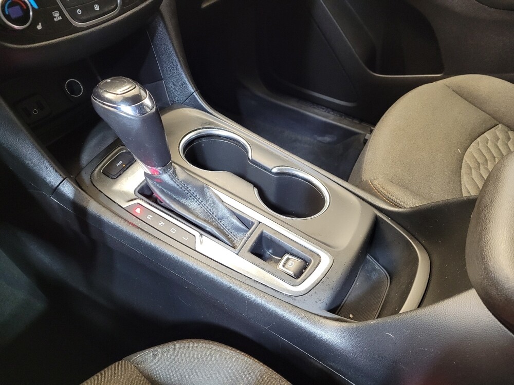 2018 Chevrolet Equinox in Toledo, OH 43617 - 18092786 26