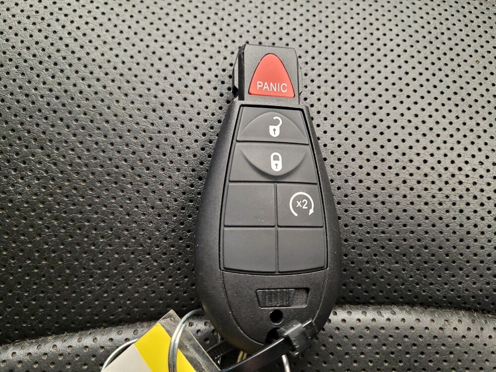 2012 RAM 1500 in Columbus, OH 43231 - 18092787 32