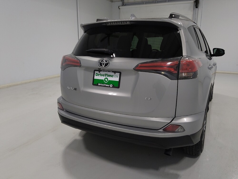 2017 Toyota RAV4 in Columbus, OH 43231 - 18092788 7