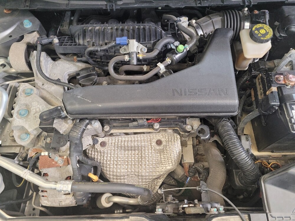 2018 Nissan Rogue in Fairfield, OH 45014 - 18092791 30