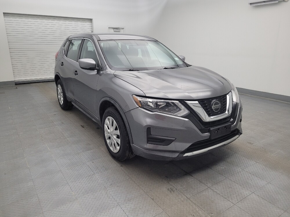 2018 Nissan Rogue in Fairfield, OH 45014 - 18092791 13