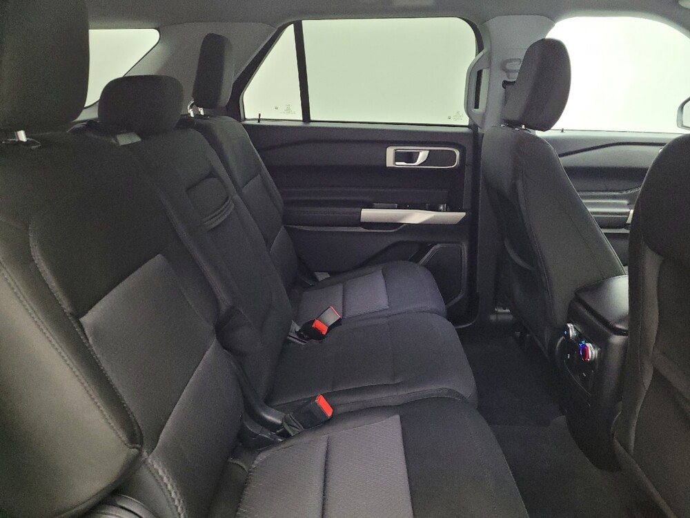 2022 Ford Explorer in Fairfield, OH 45014 - 18092792 19