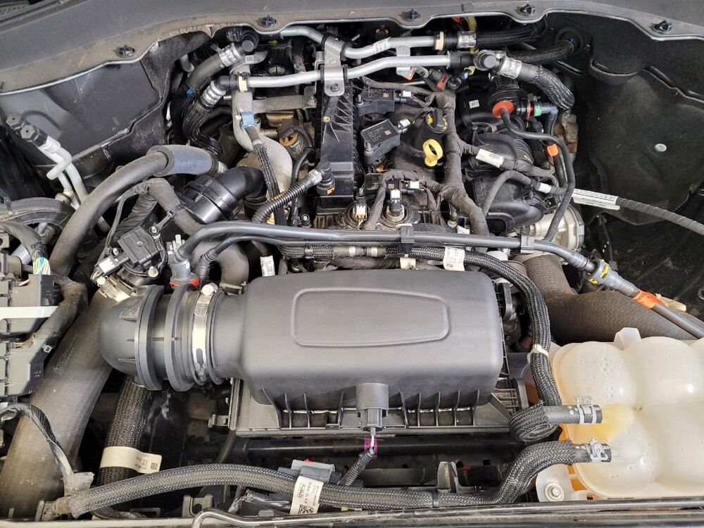 2022 Ford Explorer in Fairfield, OH 45014 - 18092792 30