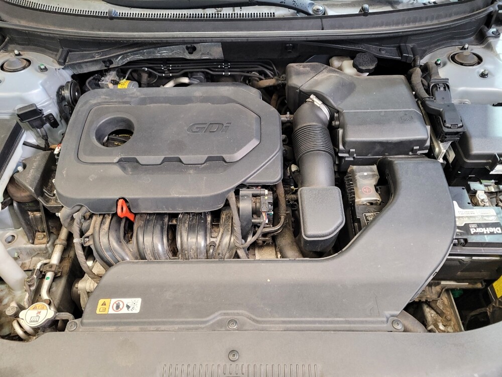 2015 Hyundai Sonata in Fairfield, OH 45014 - 18092793 30