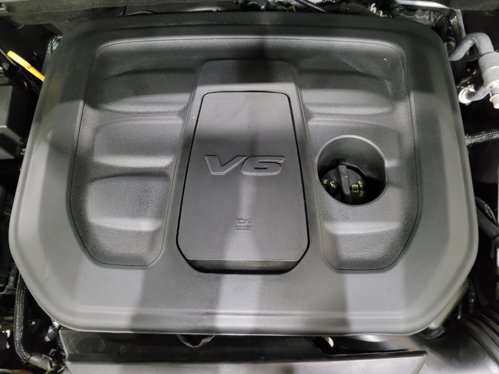 2020 Jeep Grand Cherokee in Plymouth Meeting, PA 19462 - 18092795 30