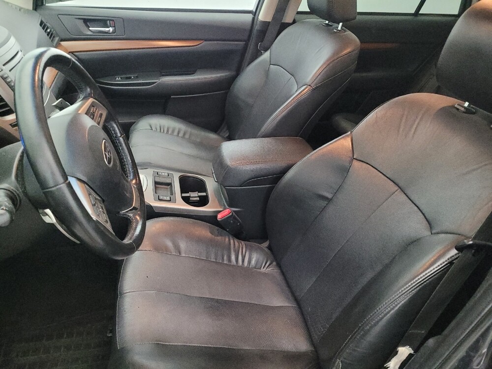 2013 Subaru Outback in Laurel, MD 20724 - 18092798 17