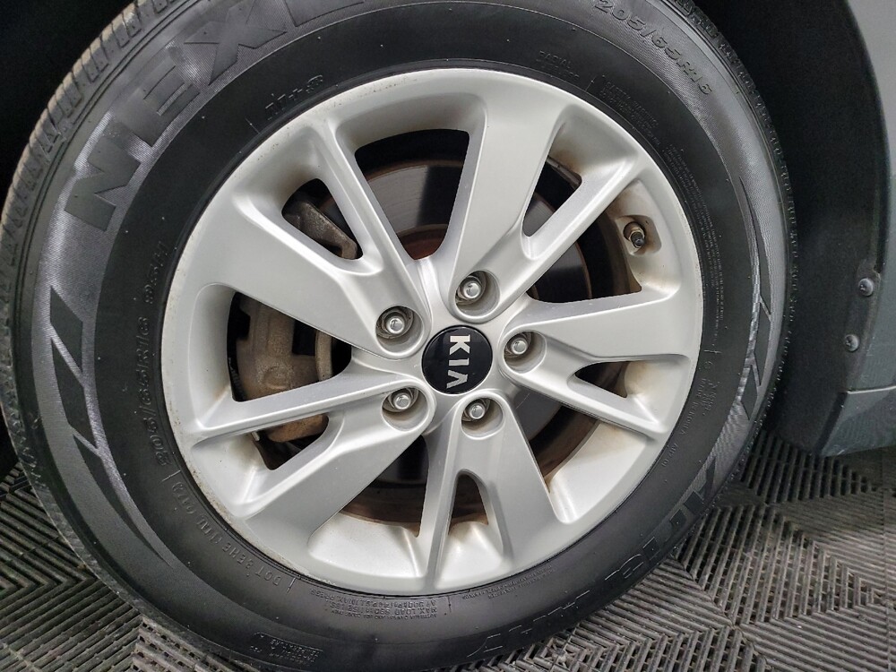 2016 Kia Optima in Pittsburgh, PA 15236 - 18092802 31