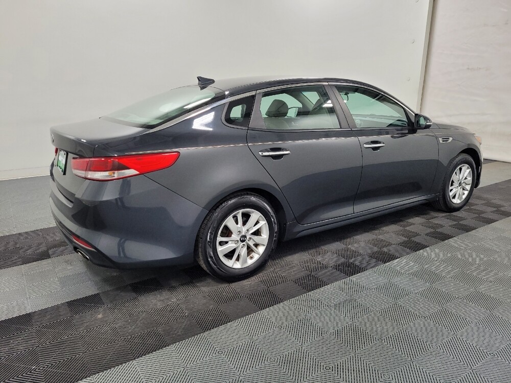 2016 Kia Optima in Pittsburgh, PA 15236 - 18092802 10
