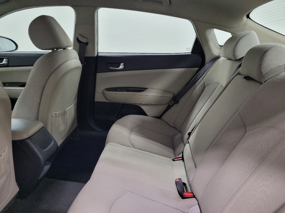 2016 Kia Optima in Pittsburgh, PA 15236 - 18092802 18