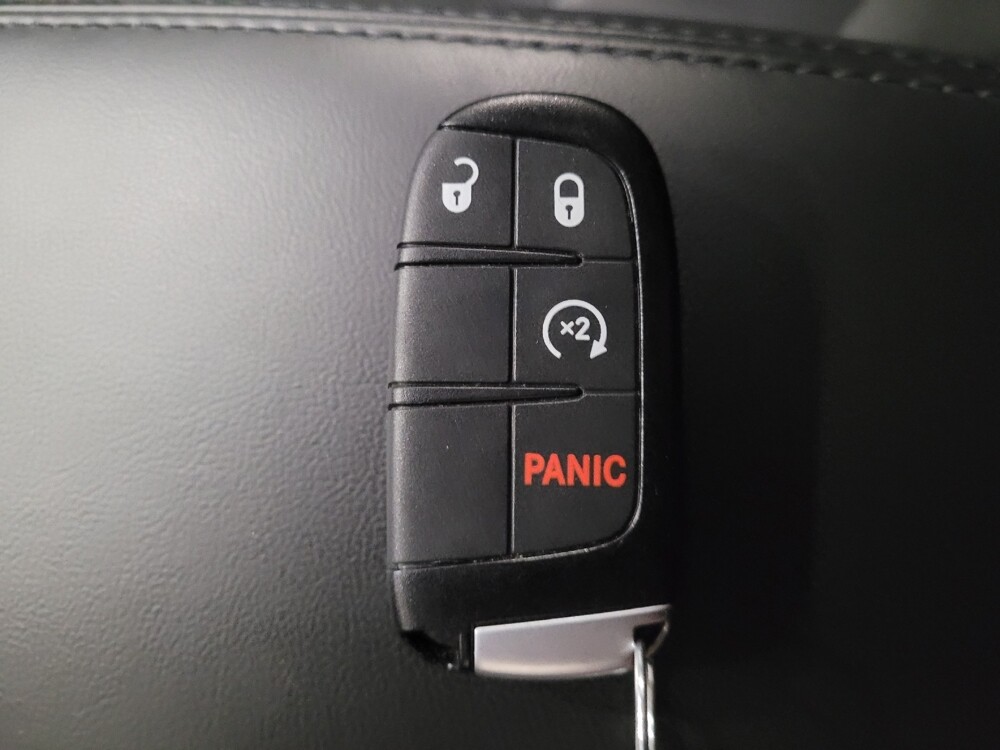 2019 Jeep Grand Cherokee in Chesapeake, VA 23320 - 18092813 32