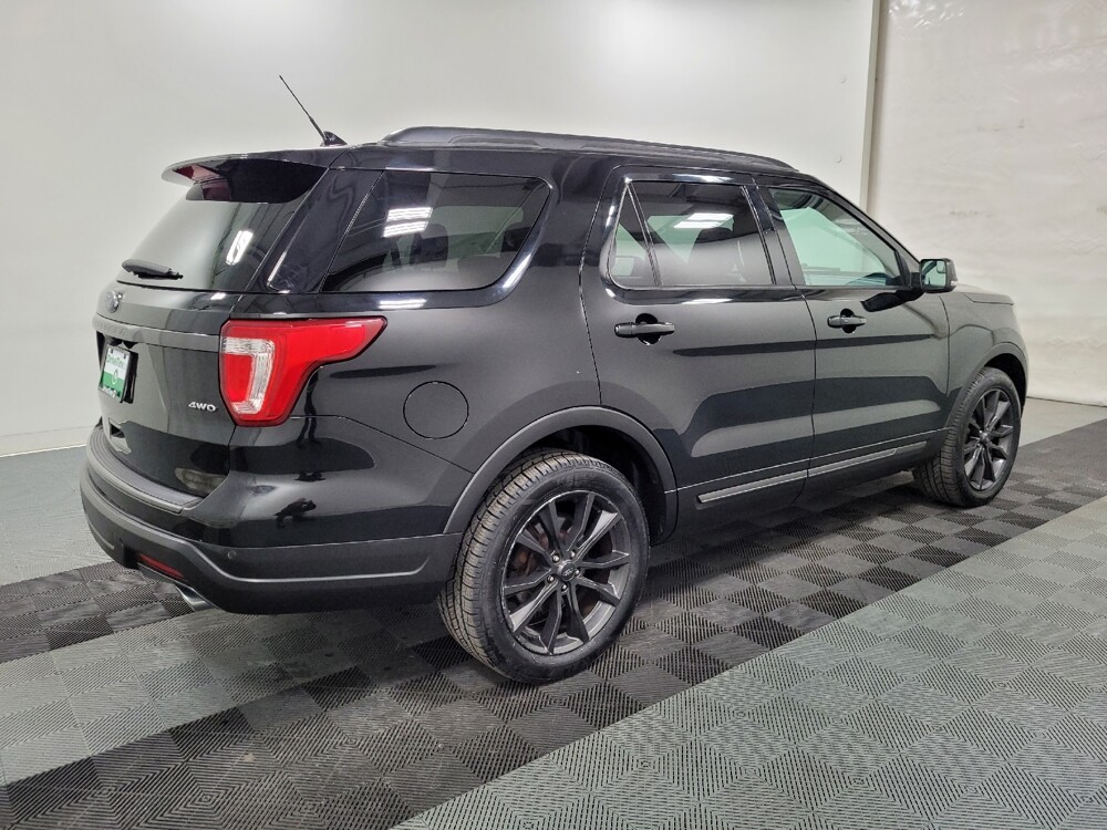 2018 Ford Explorer in Pittsburgh, PA 15236 - 18092817 10