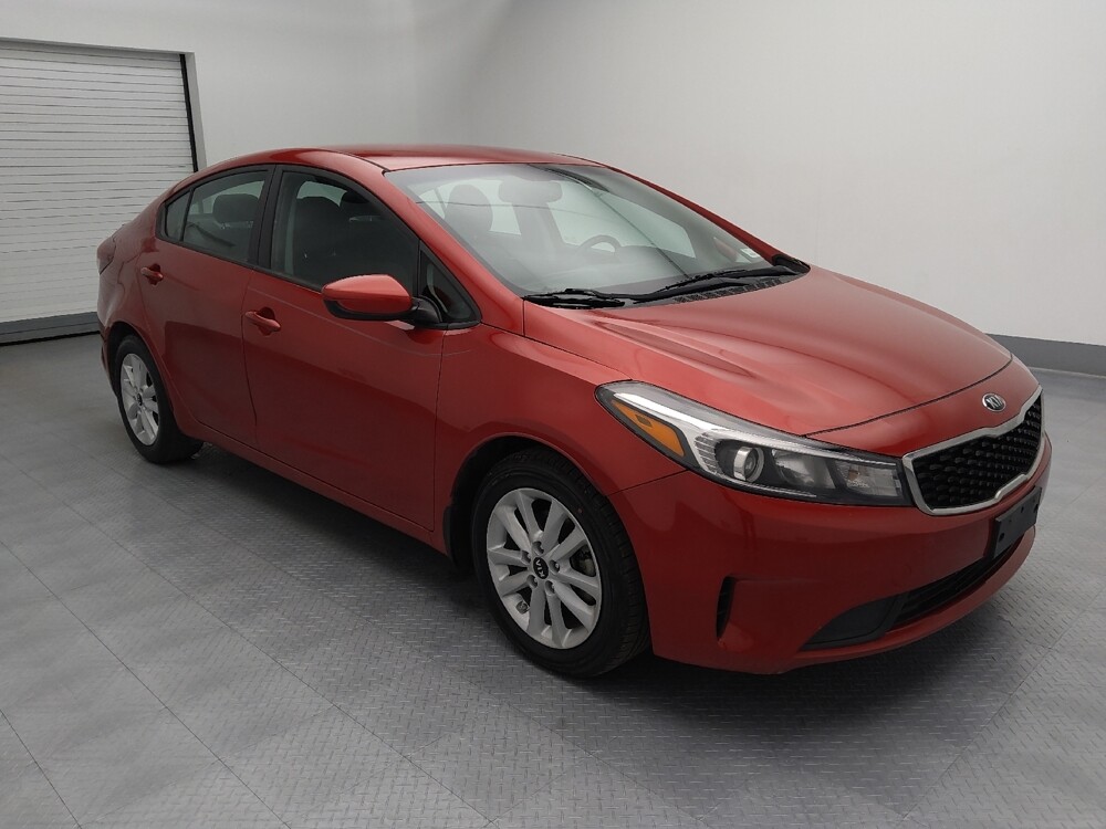 2017 Kia Forte in St. Louis, MO 63125 - 18092824 11