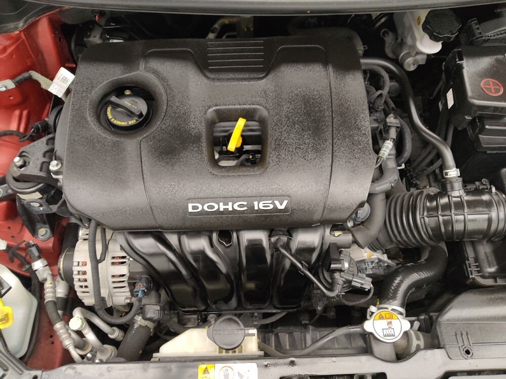 2017 Kia Forte in St. Louis, MO 63125 - 18092824 30