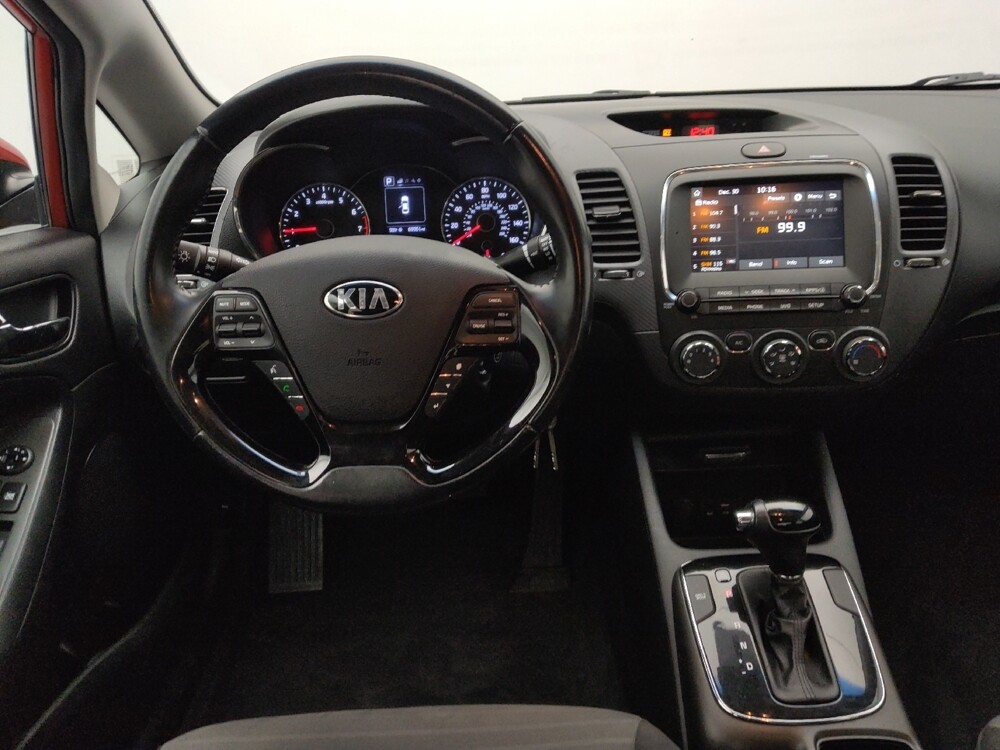 2017 Kia Forte in St. Louis, MO 63125 - 18092824 22