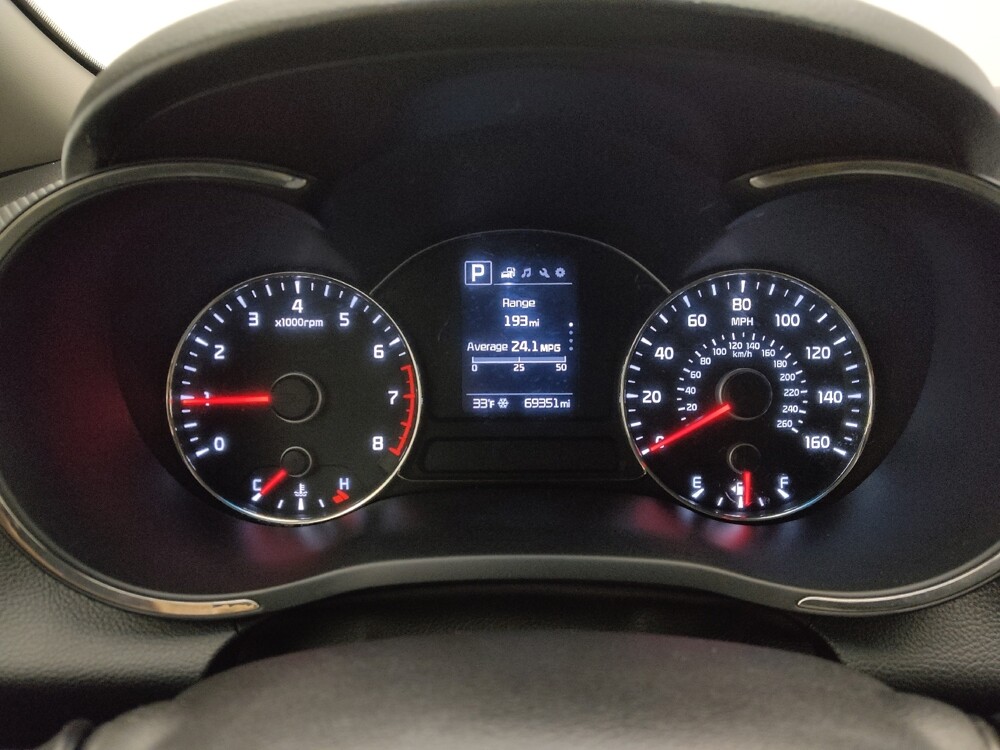 2017 Kia Forte in St. Louis, MO 63125 - 18092824 23