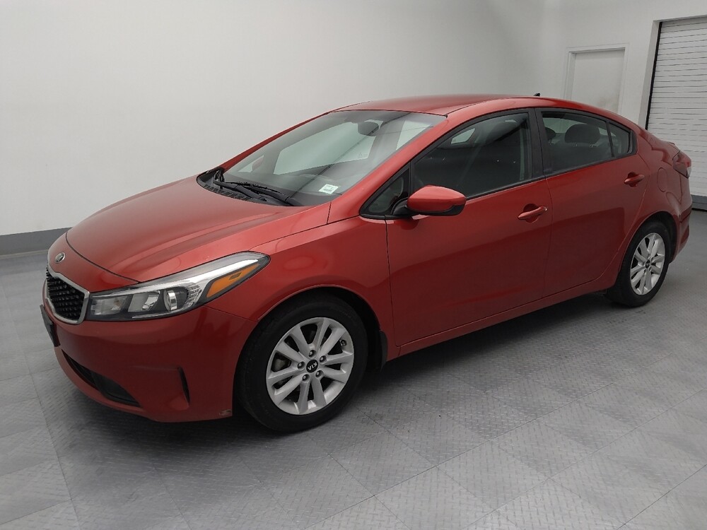 2017 Kia Forte in St. Louis, MO 63125 - 18092824 2