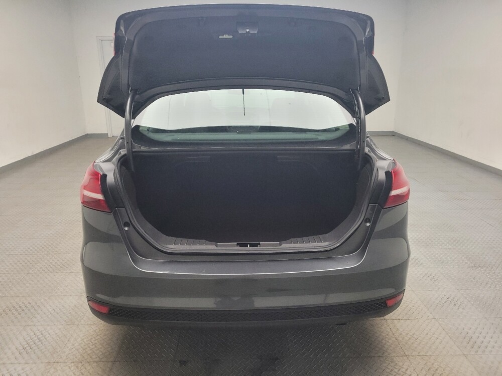 2018 Ford Focus in Taylor, MI 48180 - 18092831 29