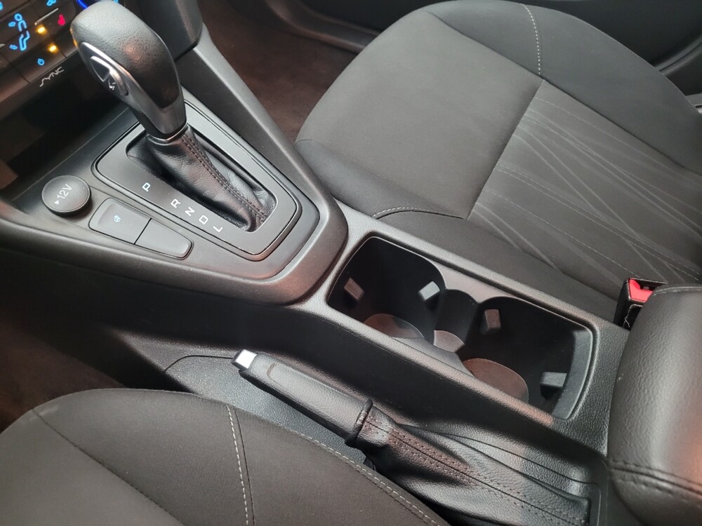 2018 Ford Focus in Taylor, MI 48180 - 18092831 26