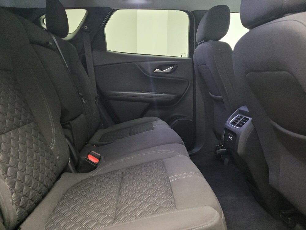 2021 Chevrolet Blazer in Grand Rapids, MI 49508 - 18092832 19