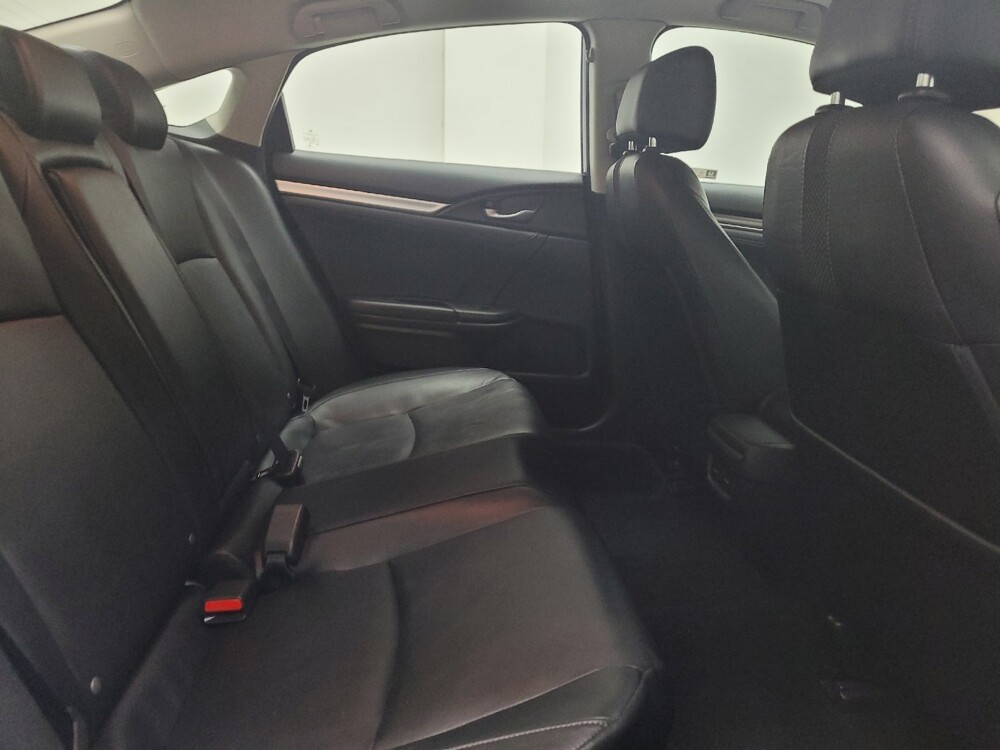 2020 Honda Civic in Grand Rapids, MI 49508 - 18092833 19