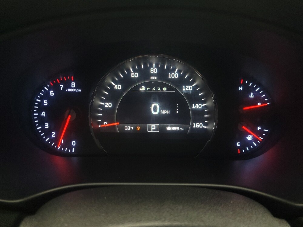 2018 Kia Sorento in Indianapolis, IN 46222 - 18092838 23