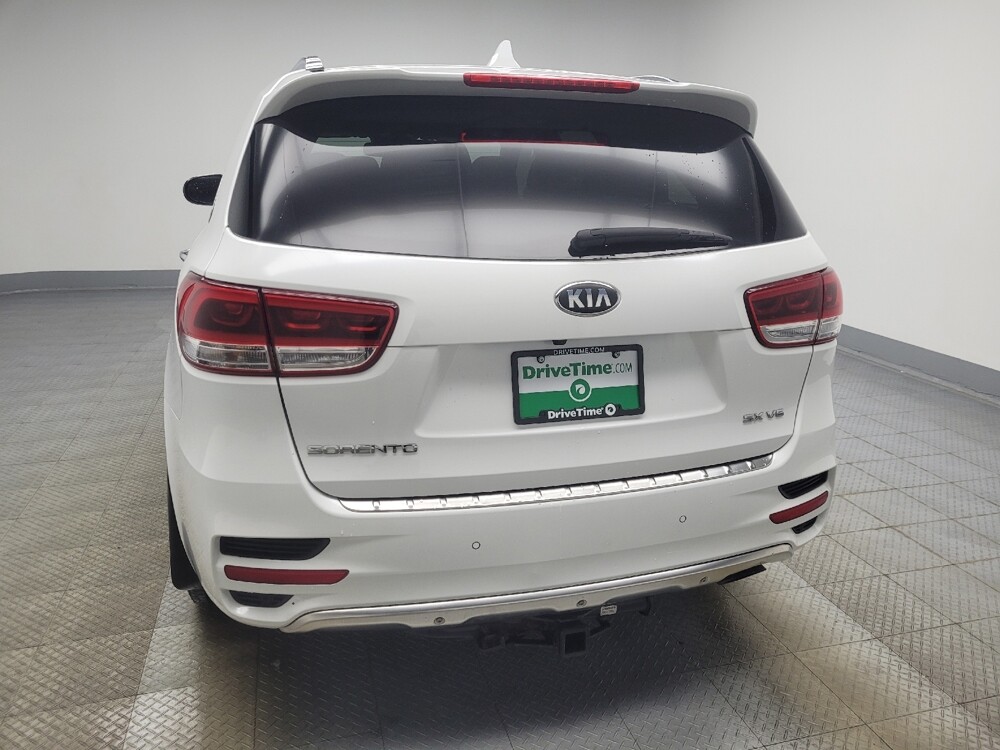 2018 Kia Sorento in Indianapolis, IN 46222 - 18092838 6