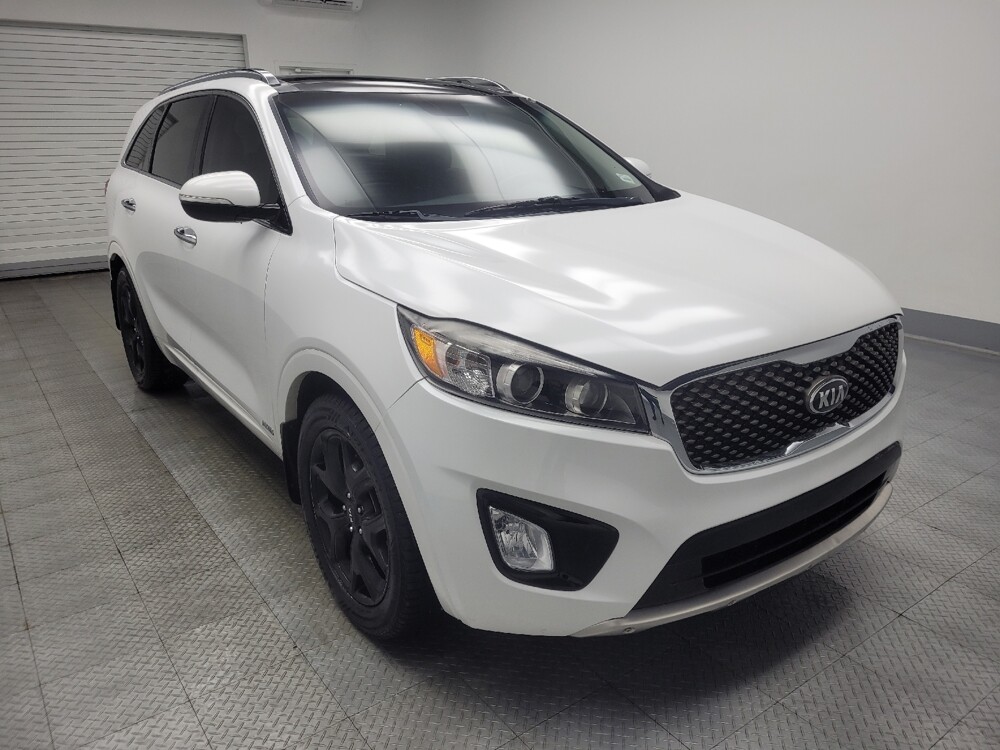 2018 Kia Sorento in Indianapolis, IN 46222 - 18092838 13