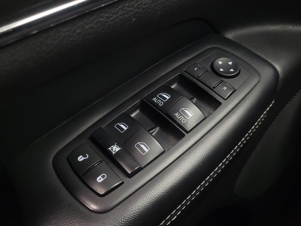 2017 Jeep Grand Cherokee in Highland, IN 46322 - 18092840 27