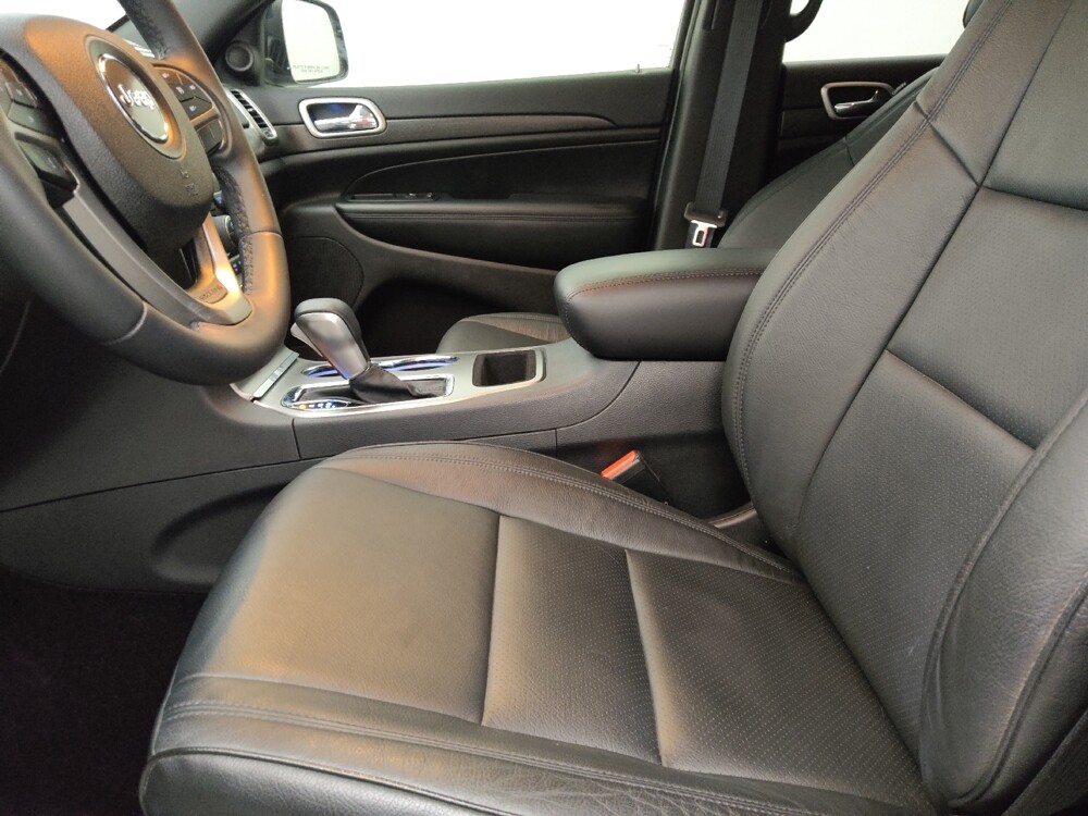 2018 Jeep Grand Cherokee in Tampa, FL 33612 - 18092843 17