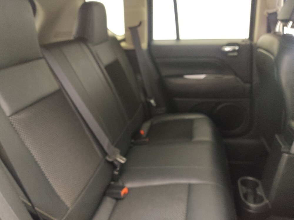 2016 Jeep Compass in Jacksonville, FL 32210 - 18092848 19