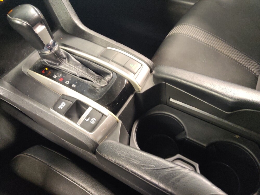 2019 Honda Civic in Houston, TX 77074 - 18092850 26