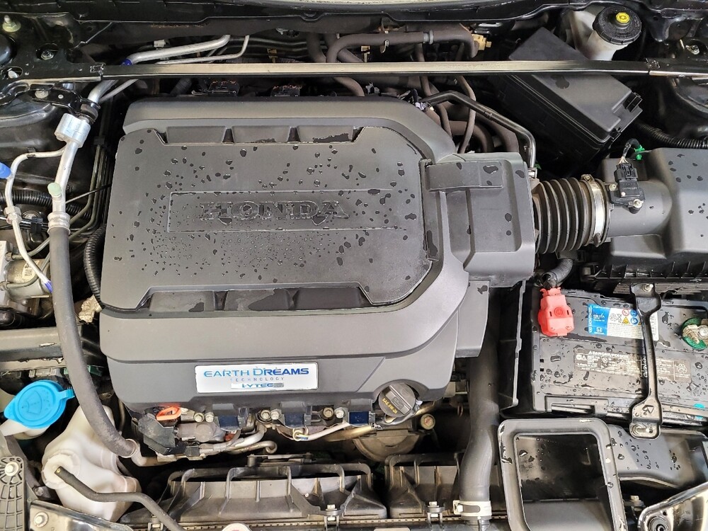 2015 Honda Accord in Fairfield, OH 45014 - 18092854 30