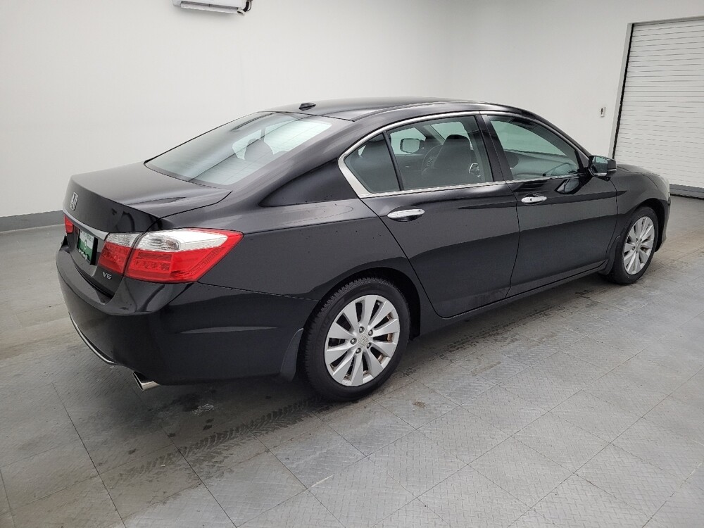 2015 Honda Accord in Fairfield, OH 45014 - 18092854 10