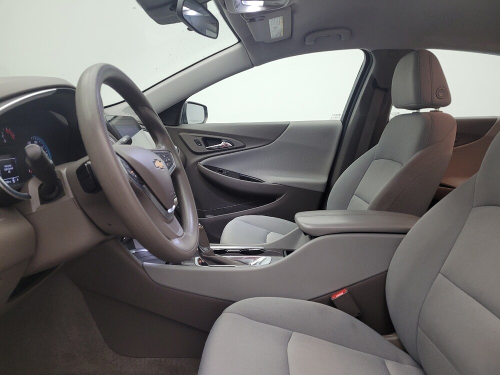 2020 Chevrolet Malibu in Louisville, KY 40258 - 18092855 17