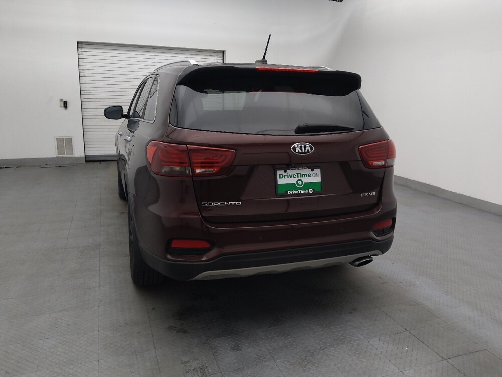 2020 Kia Sorento in Winston-Salem, NC 27103 - 18092859 6