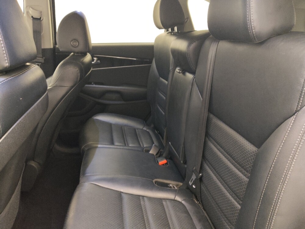 2020 Kia Sorento in Winston-Salem, NC 27103 - 18092859 18