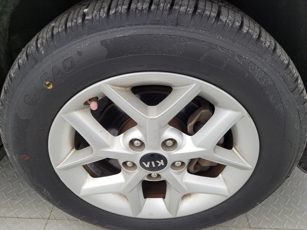 2020 Kia Soul in Tampa, FL 33619 - 18092864 31