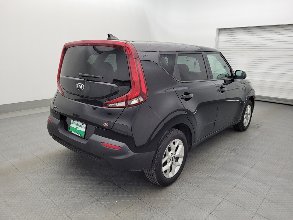 2020 Kia Soul in Tampa, FL 33619 - 18092864 9