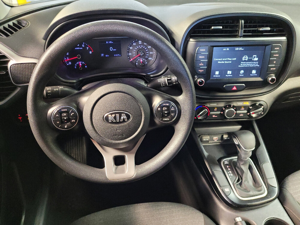 2020 Kia Soul in Tampa, FL 33619 - 18092864 22