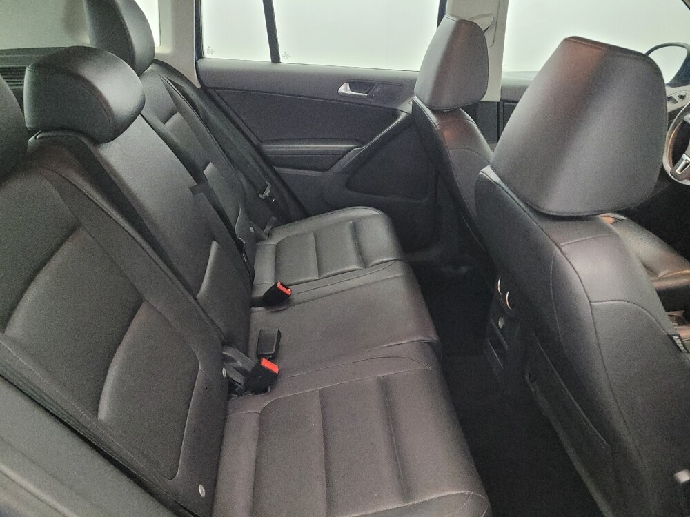 2017 Volkswagen Tiguan in New Castle, DE 19720 - 18092868 19