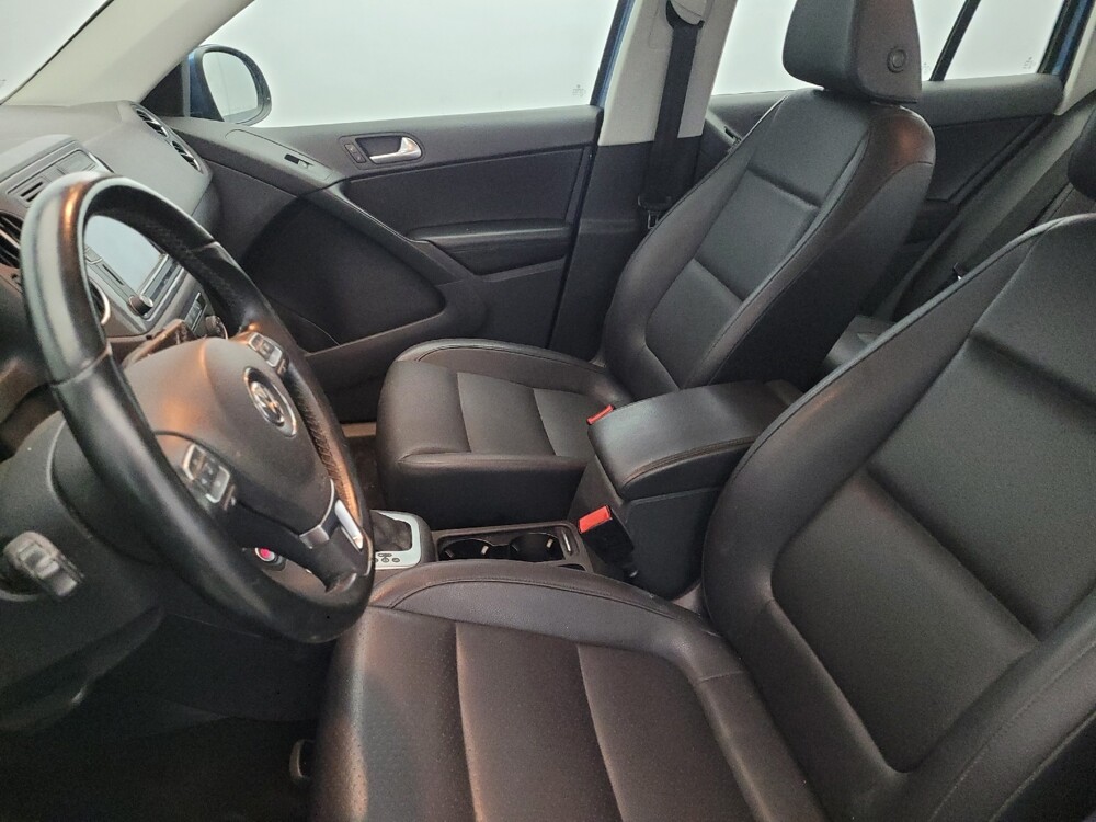 2017 Volkswagen Tiguan in New Castle, DE 19720 - 18092868 17