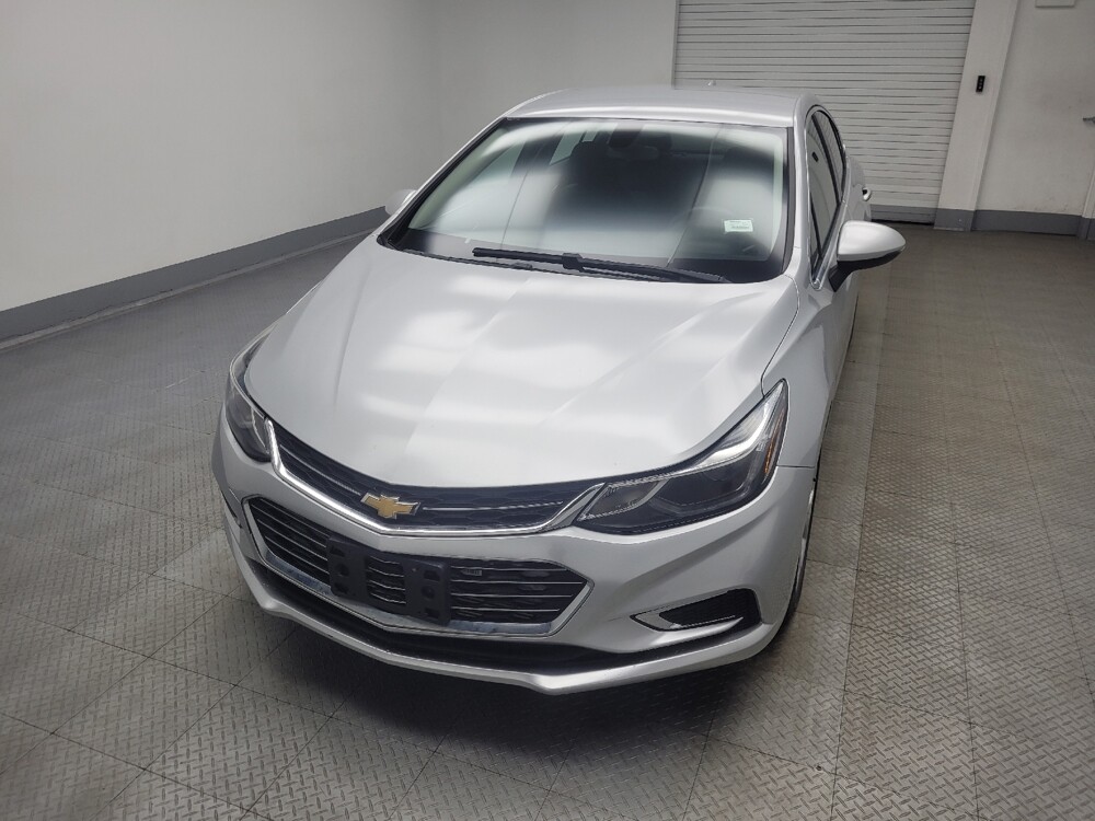 2018 Chevrolet Cruze in Mishawaka, IN 46545 - 18092874 15